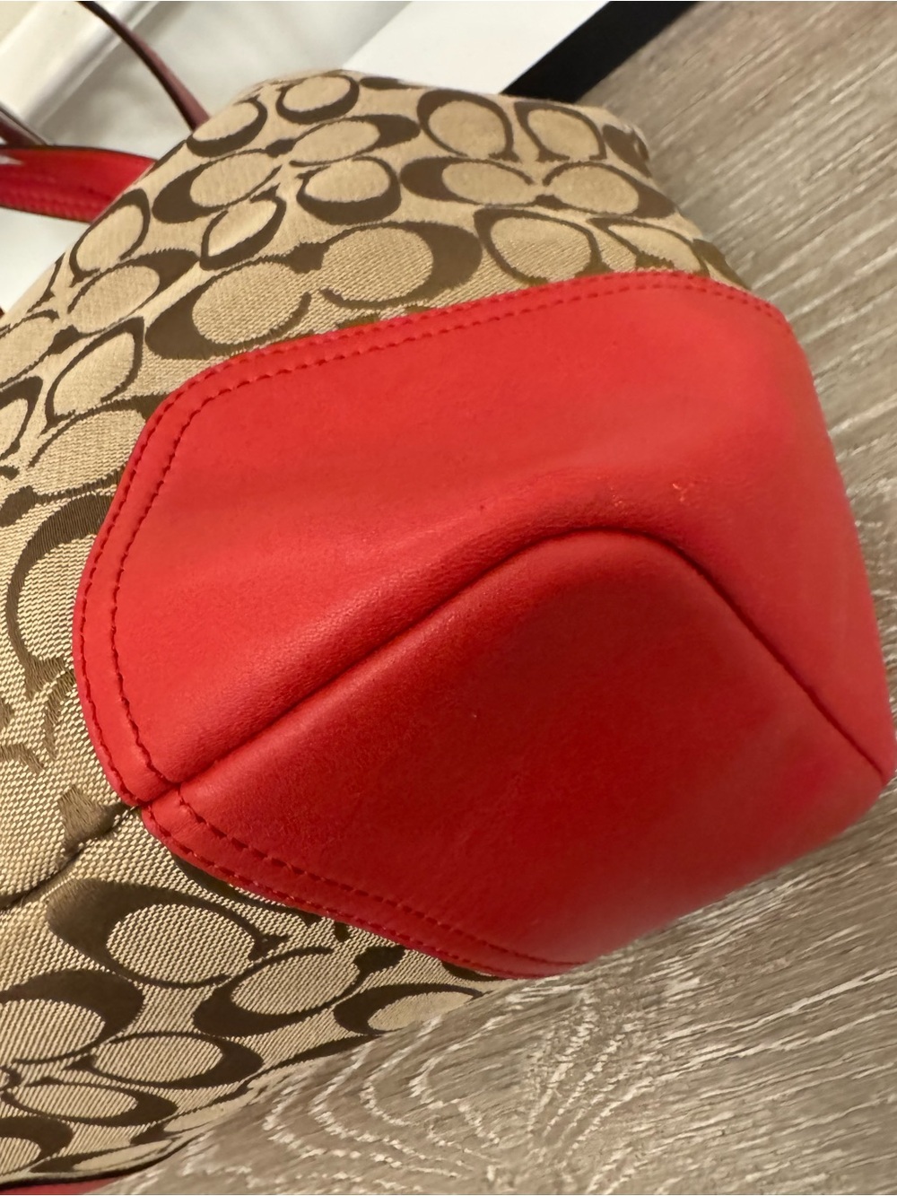Coach Signature Canvas Shoulder Bag with Red Leather Accents. Missing hang tag - Picture 9 of 12